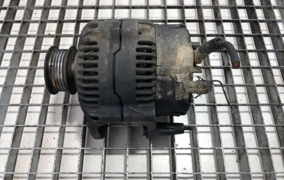 Volkswagen Transporter - Caravelle T4 Generator/alternator 
