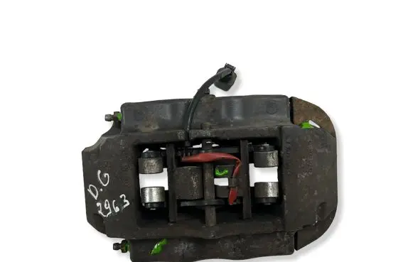 Porsche Cayenne (9PA) Rear brake caliper 207673045A