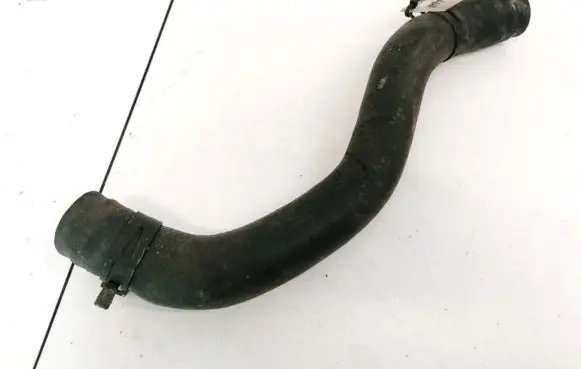Toyota Avensis Verso Engine coolant pipe/hose