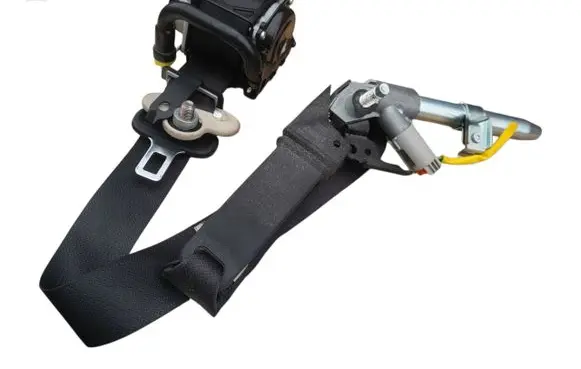 Mazda CX-5 II Front seatbelt TKAH2H977 TKAH2H991