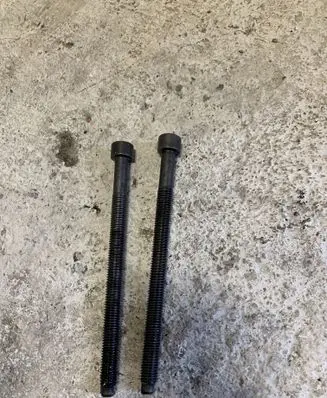 Skoda Octavia Mk2 (1Z) Cylinder head bolts 