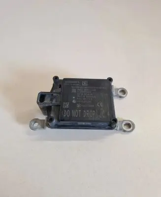 Nissan Leaf II (ZE1) Distronic sensor radar 284385SA0C 2014DJ6494 4135AARS4B