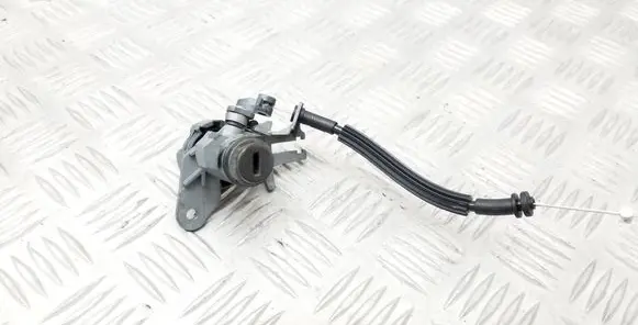 Audi A3 S3 8V Tailgate exterior lock 8E0827573D 8F0827573