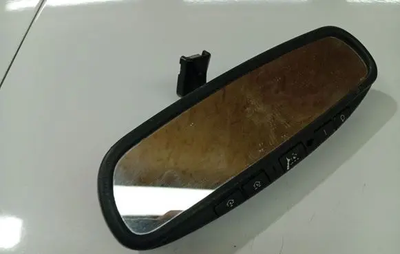 KIA Sorento Rear view mirror (interior) 