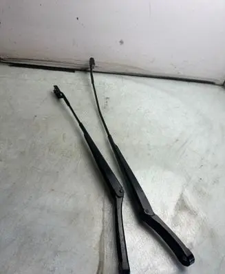 Volkswagen Polo V 6R Front wiper blade arm 6R1955409
