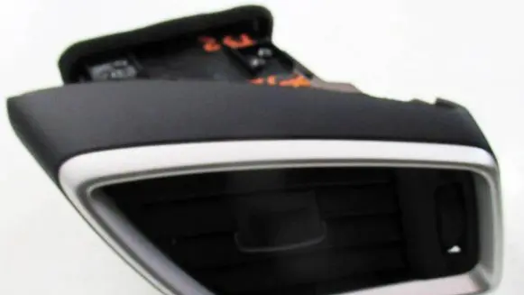 Nissan X-Trail T32 Dashboard side air vent grill/cover trim E9885211100