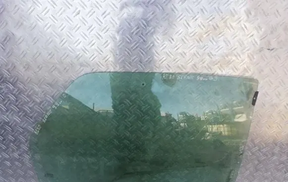 Renault Scenic I Rear door window glass