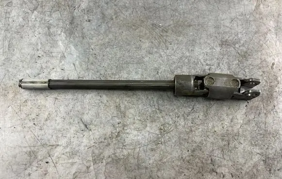 Volkswagen PASSAT B5.5 Steering column universal joint