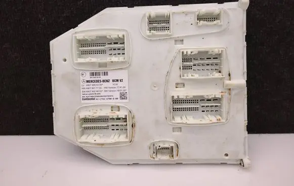Mercedes-Benz Sprinter W907 W910 Central body control module A9079005405 9079005405 A9079017702