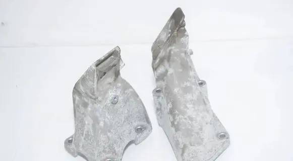 BMW X5 F15 Engine mounting bracket 6852861 6852868 22116852861