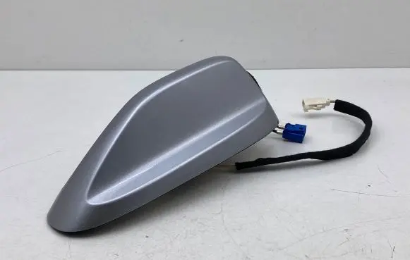 Chrysler Pacifica Aerial GPS antenna P6DE46JSCAA 00532161840