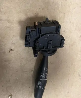 Toyota Corolla E120 E130 Wiper control stalk 173647