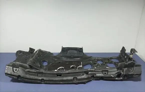 BMW X7 G07 Front bodywork piece 7434475