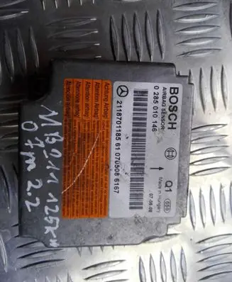 Mercedes-Benz E W211 Airbag control unit/module 2118701185 0285010146