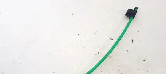 Handbrake/parking brake wiring cable