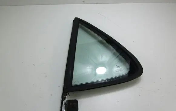 Saab 9-5 Rear side window 