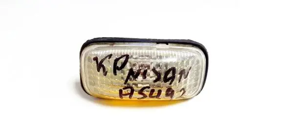Nissan Almera Front fender indicator light
