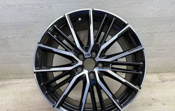 BMW 1 F40 R19 alloy rim 8092356