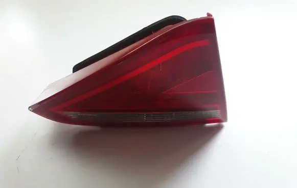 Audi A5 8T 8F Tailgate rear/tail lights 8T0945093