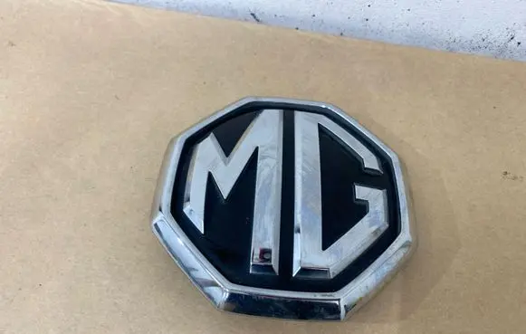 MG ZS Manufacturer badge logo/emblem 110375929