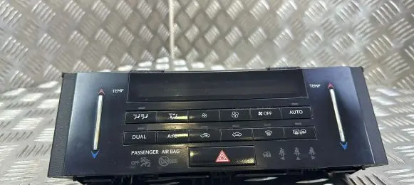 Lexus IS III XE30 Climate control unit 5590053200