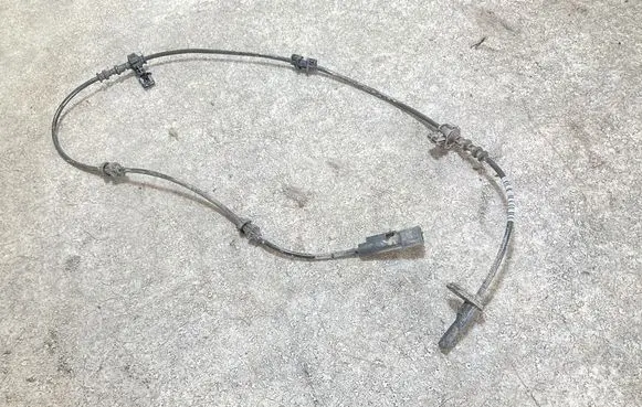 Opel Insignia B ABS rear brake sensor 84228851