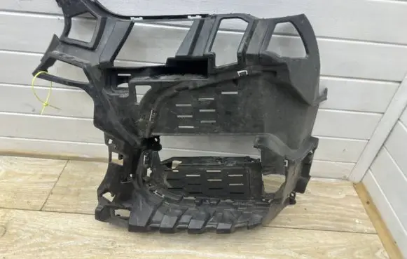 BMW X1 F48 F49 Front bumper mounting bracket 8075879 21163611