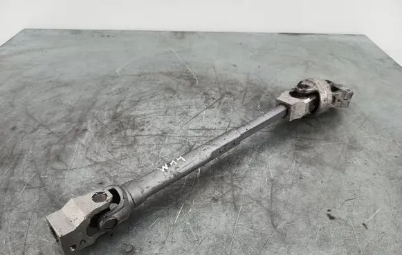 BMW 1 F20 F21 Steering column universal joint 67912802