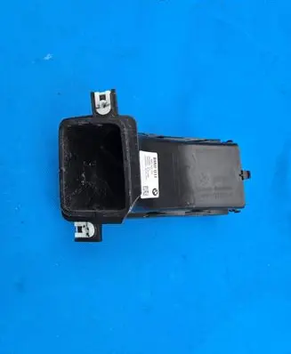 BMW X1 U11 Brake cooling air channel/duct 9883606