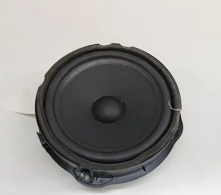 Audi Q3 F3 Front door speaker 83A035415B
