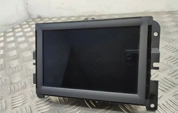 Chrysler Pacifica Screen/display/small screen 68428471AC P68428471AC