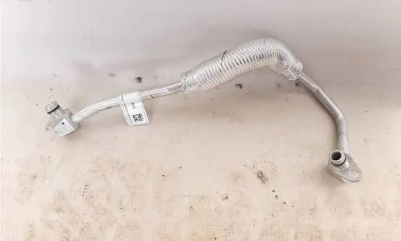 BMW X1 F48 F49 Turbo turbocharger oiling pipe/hose 8629971 8854736 11538629971