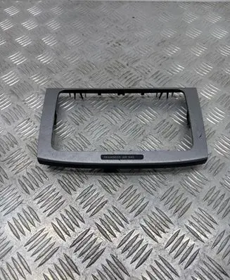 Volkswagen PASSAT B6 Radio/GPS head unit trim 3C0858069M