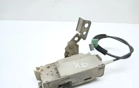 Ford Escort Rear door lock 92ABA26413AC