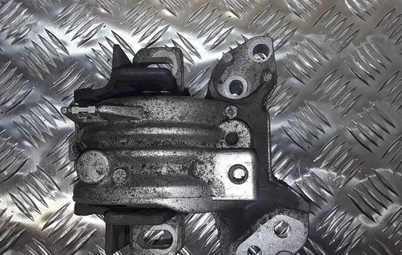 Citroen C6 Gearbox mount 326B96