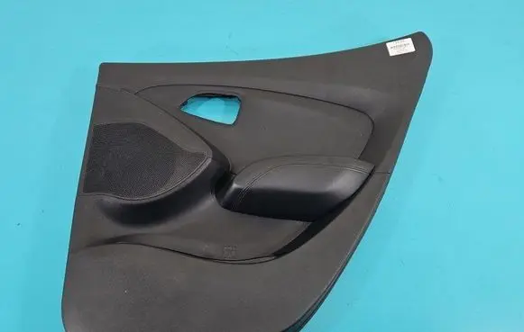 Hyundai ix35 Coupe rear side trim panel 83302-2Y0239P IMPRK1514372