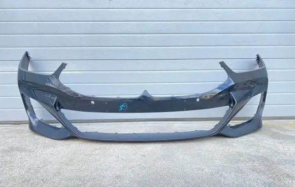 BMW 8 G15 Front bumper 8076177 807617704