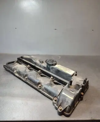 Mercedes-Benz Vito Viano W639 Rocker cam cover A6510100230