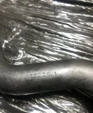 Opel Vectra C Breather hose/pipe 1772391