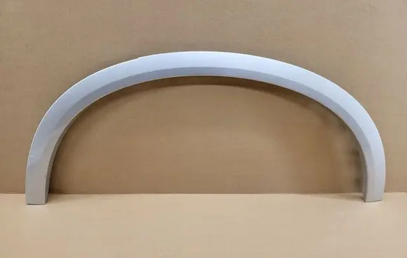 Volvo XC90 Front arch trim 