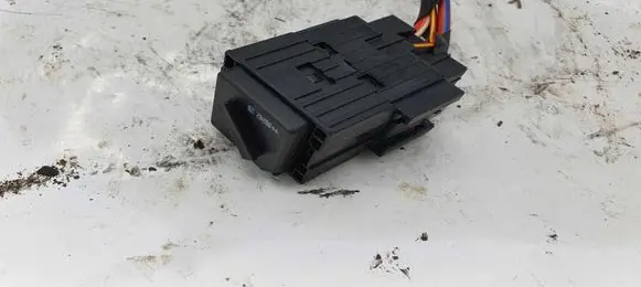 BMW 5 E60 E61 Other relay 8380420 1303918381