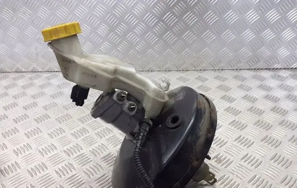 Ford Fusion Master brake cylinder 2S61-2B195-CH