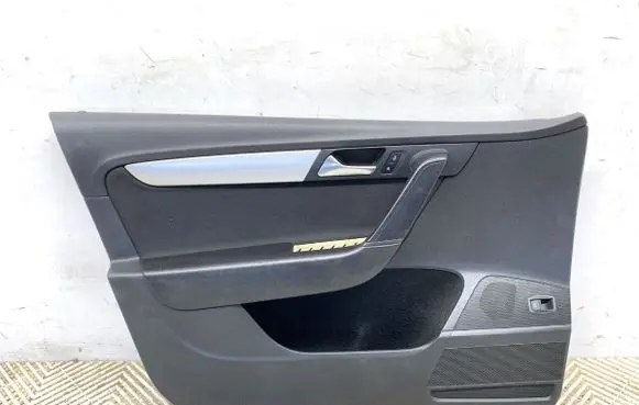 Volkswagen PASSAT B7 Front door card panel trim