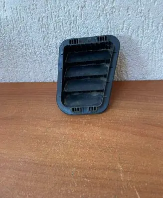 KIA Niro Quarter panel pressure vent 97530AT100 1022