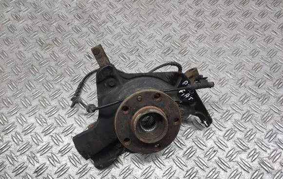 Fiat 500L Front wheel hub spindle knuckle 51910432