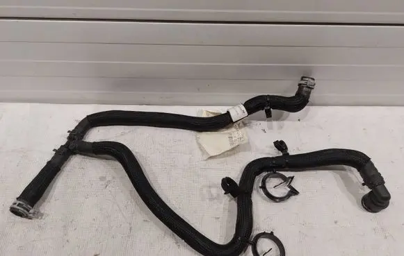Jeep Wrangler Air intake hose/pipe 68335897AC