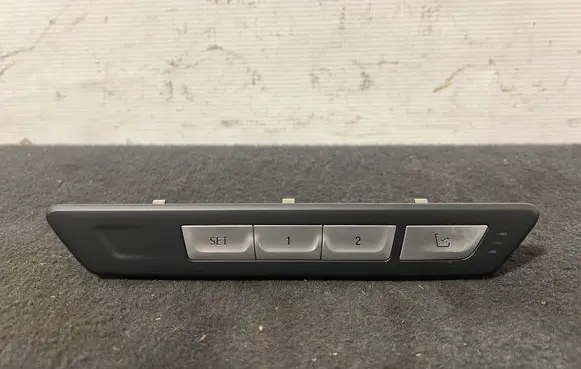 BMW 7 G11 G12 Seat memory switch 9382804