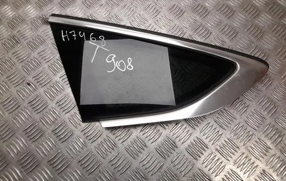 Audi A5 8T 8F Rear side window 8W8845297A