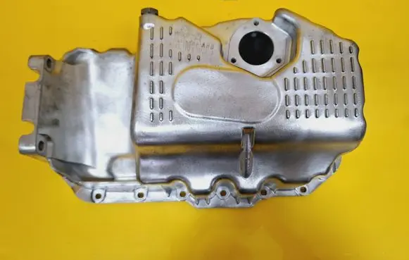 Audi A3 S3 8P Oil sump 03C103603J