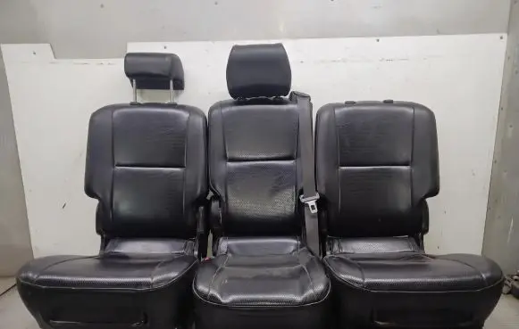 Rear seat